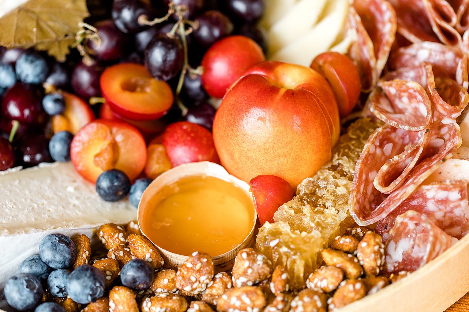 the-centerpiece-platter-milk-made